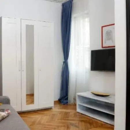 Old Charm * Bukarest